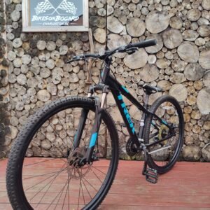 Trek Marlin 5 Mountain Bike